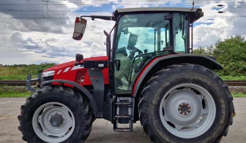 2019 Massey Ferguson 5711-DYNA4 full